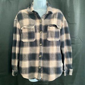 Hollister Boyfriend Fit Button Up Flannel Small
